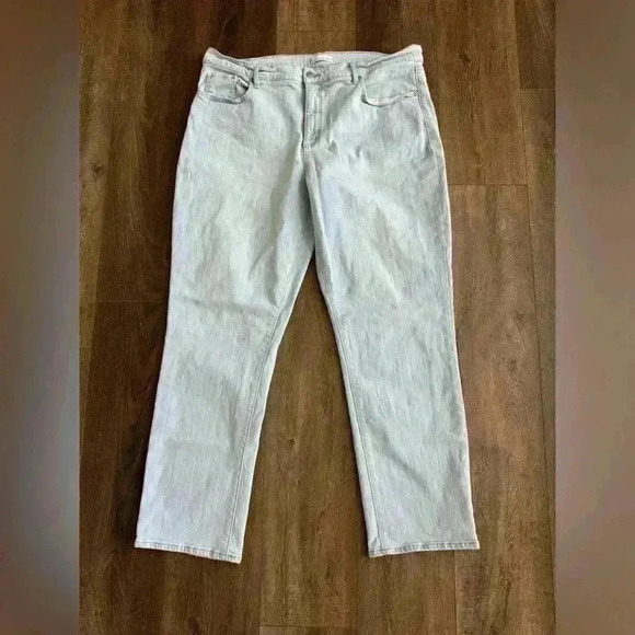 Loft Jeans.  The Girlfriend.  Women’s size 16. - Picture 1 of 6